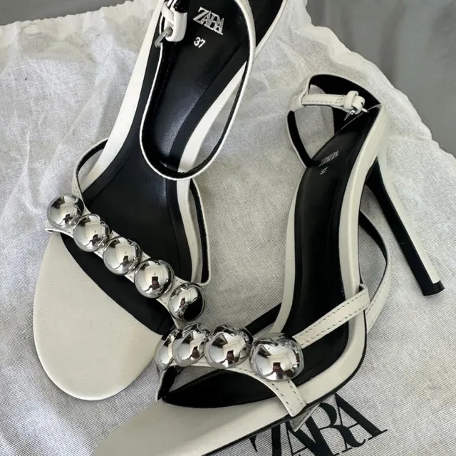 Zara talon