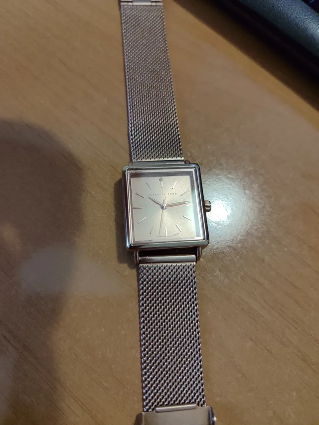 Montre Isabella Ford