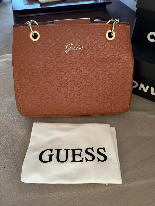 Magnifique sac GUESS