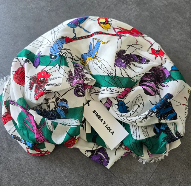 Foulard printanier 🦋🐜🐝🦟