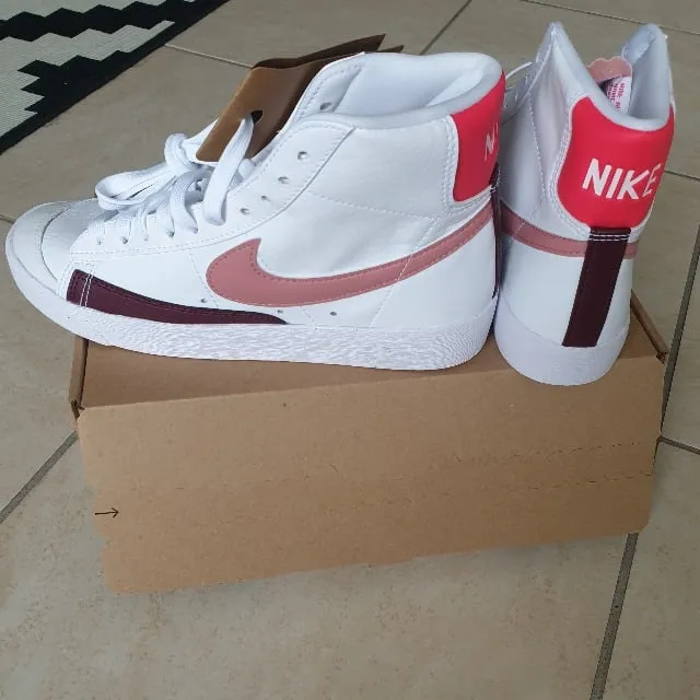 Nike Blazer