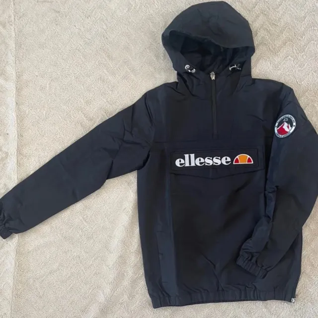 Ellesse