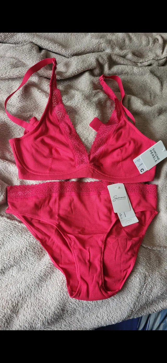 Simone Perele
