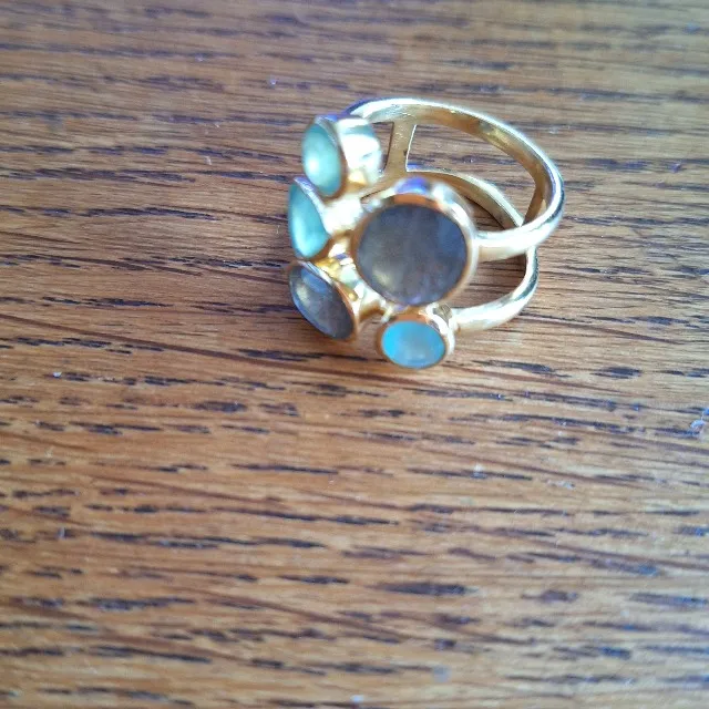 Jolie bague