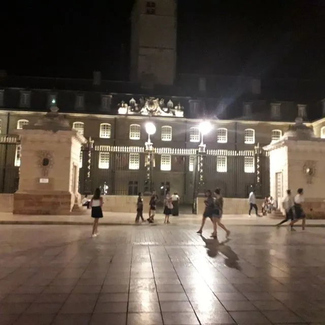 DIJON