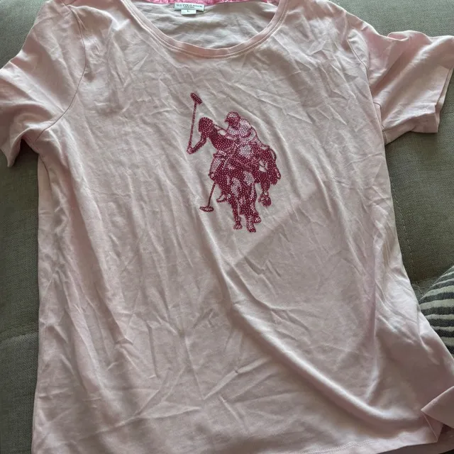Commande polo ussn pour octobre rose 😉