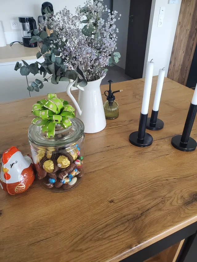 Une décoration fleurie pour l arrivée du printemps et des douceurs pour la prochaine pâques 🥰😚