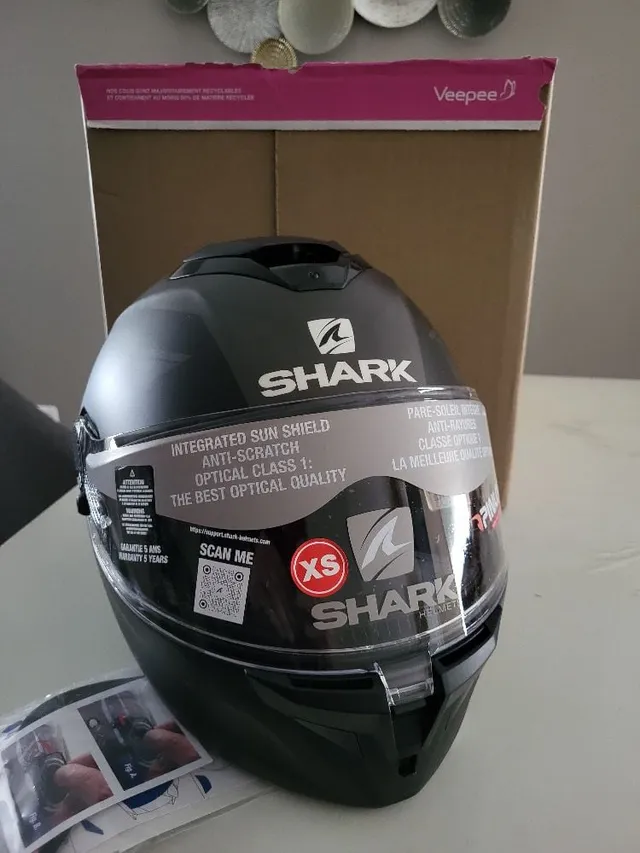 Casque moto shark