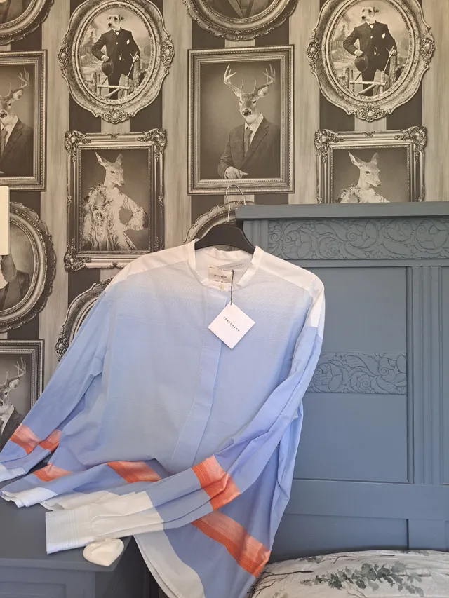 Mon petit cadeau fait à moi même pour la fête des mères 😅 ma chemise Longchamp 😍