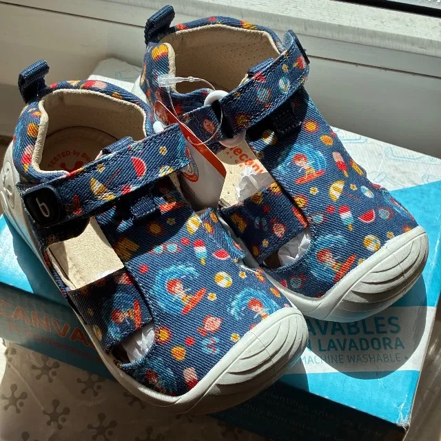 Chaussures biomécaniques pour enfants – confort absolu dès les premiers pas