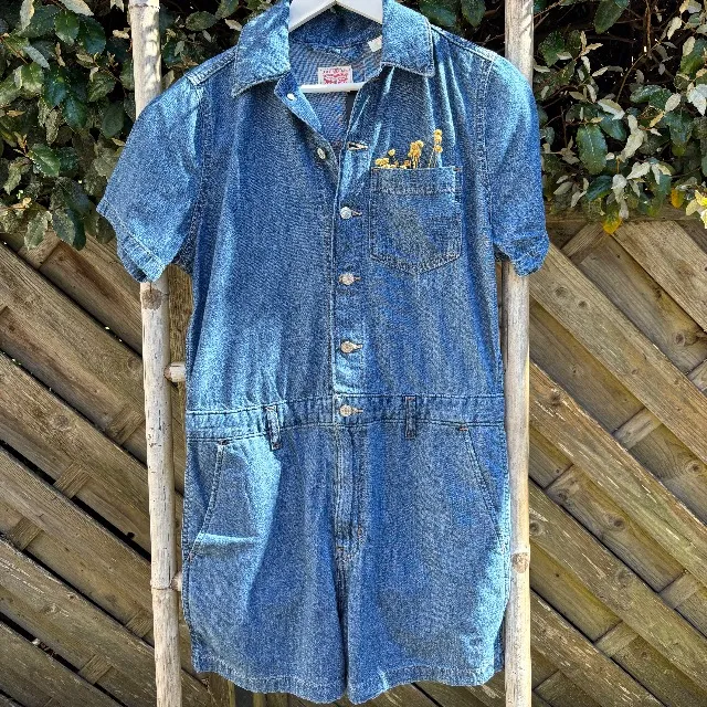 Jolie combi d’été Levis 💙