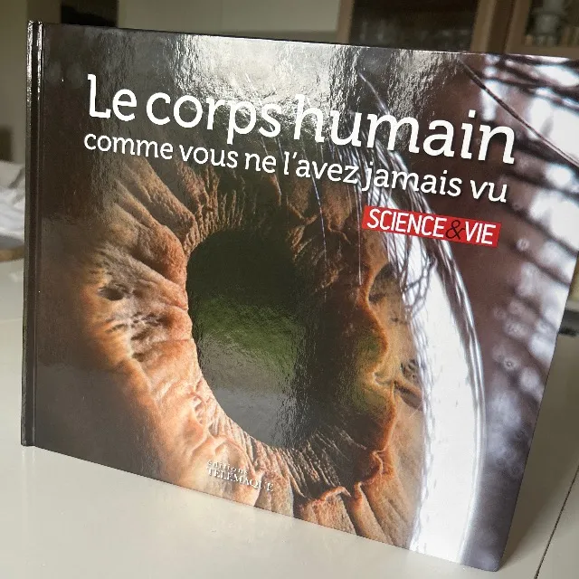 LIRE ET DECOUVRIR