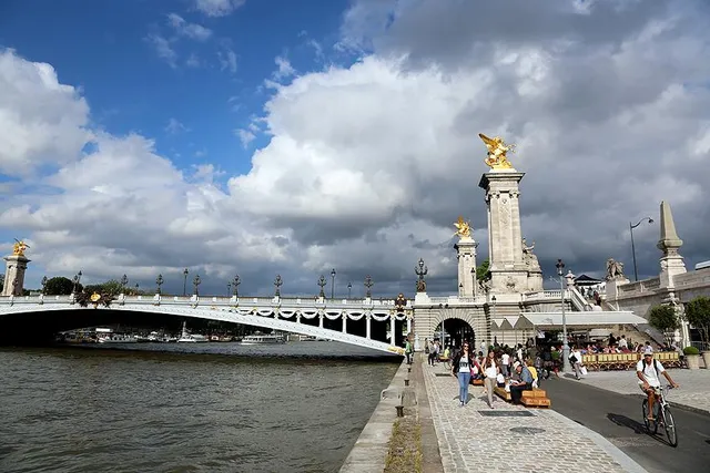 Paris hors des sentiers battus