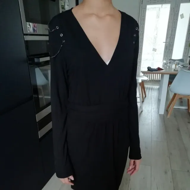 Magnifique Robe noire Ikks "presque parfaite"!