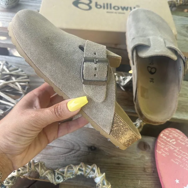 Billowy