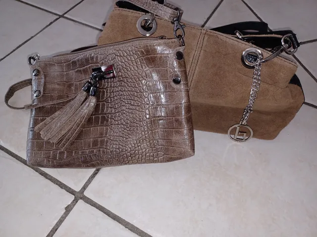 Des sacs en cuirs au top.