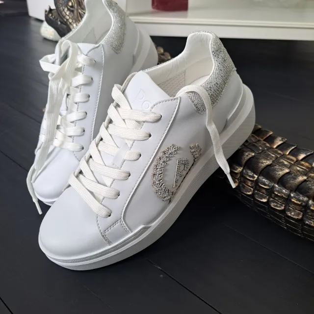 Mes superbe bascket Pollini