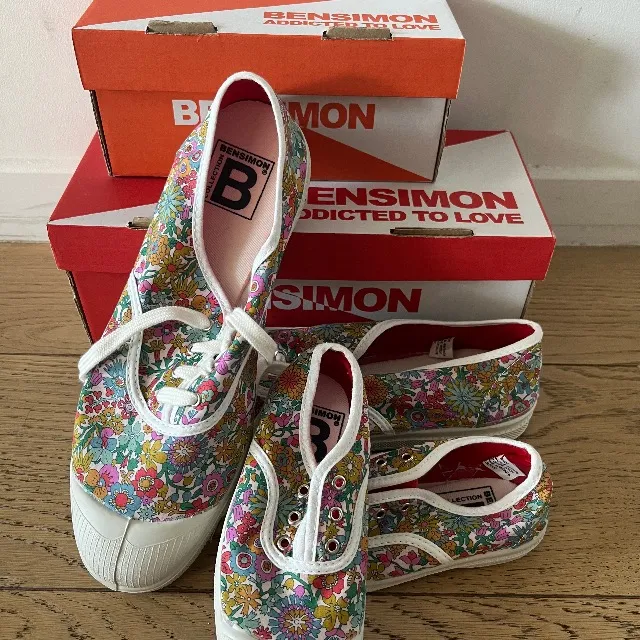 Chaussures fleuries bensimon