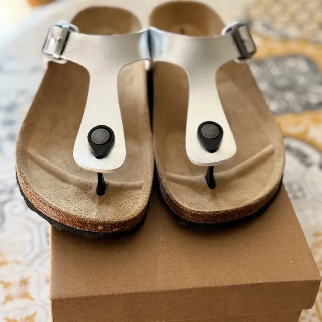 Des petits petons aux frais!