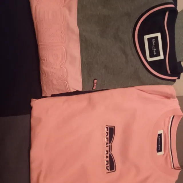 Pull et tee shirt