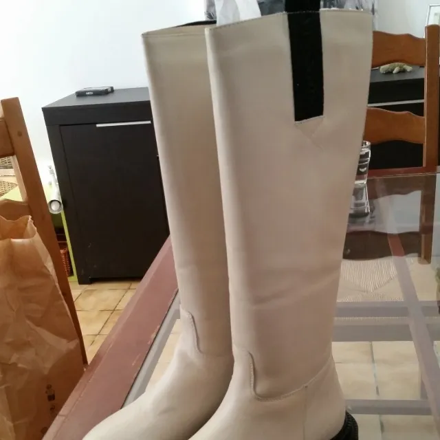 Bottes en cuir blanc