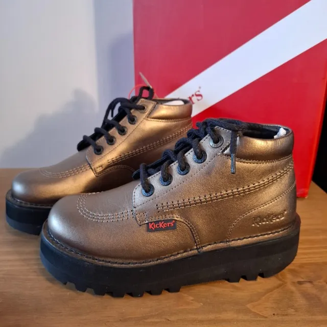 Kickers