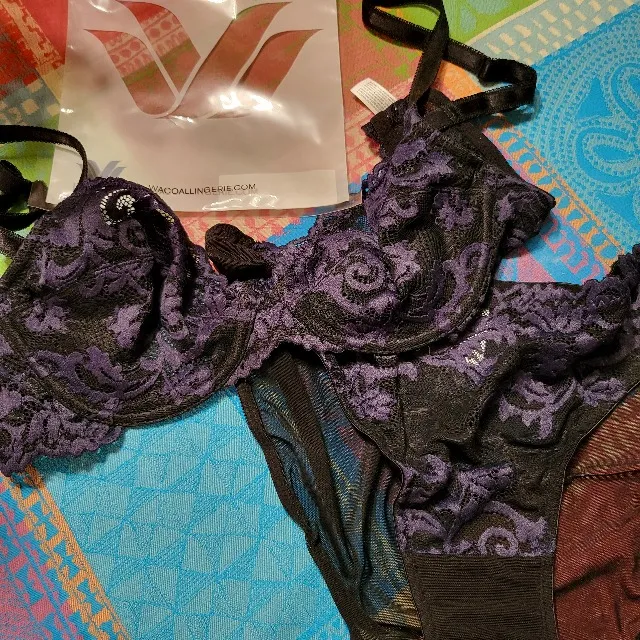Lingerie chic