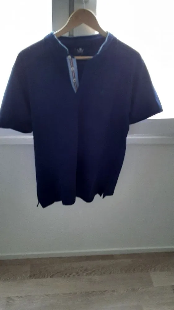 Polo bleu