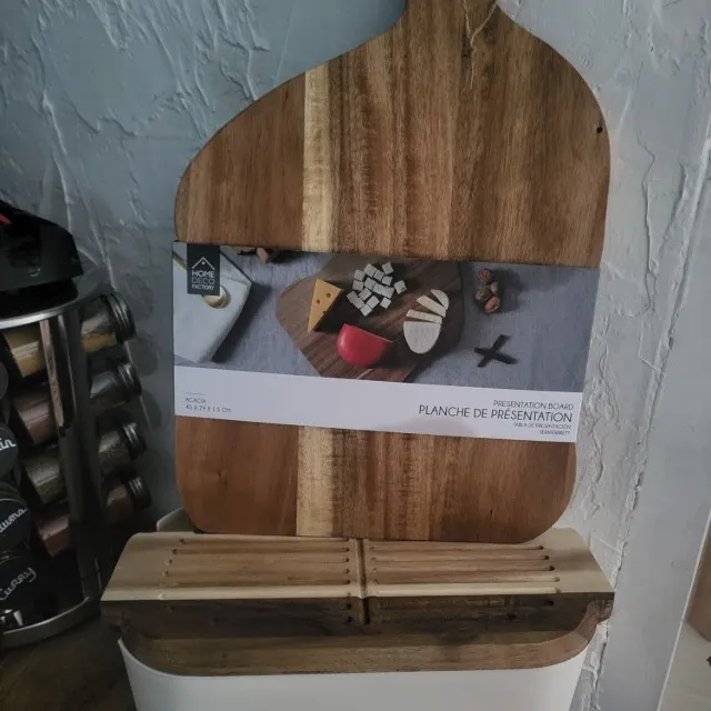 Boite à pain et planche apéro