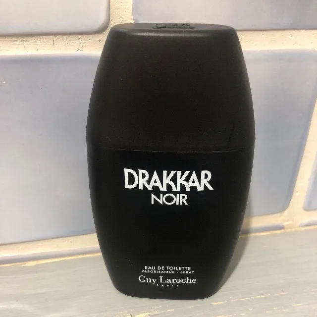 Retour dans le passé…. Eau de toilette de sa jeunesse