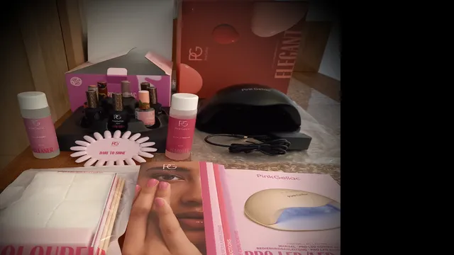 PinkGellac kit complet semi-permanent premium , j'adore !