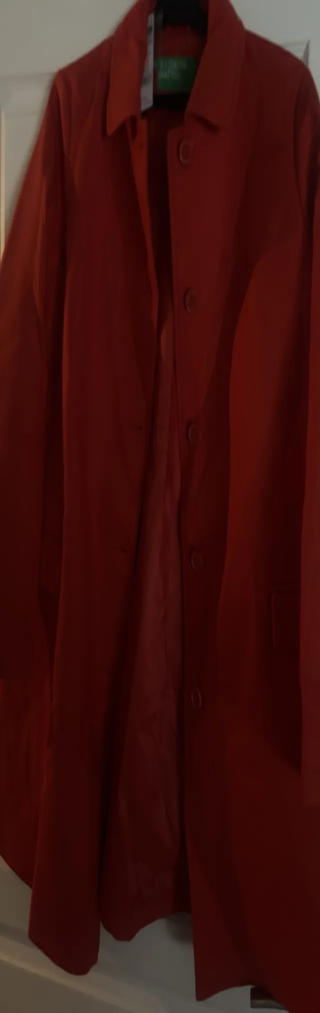Manteau rouge benetton sympa pour la rentrée ;)