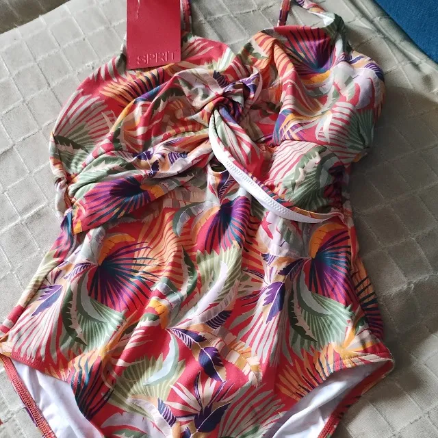 Maillot de bain marque Esprit
