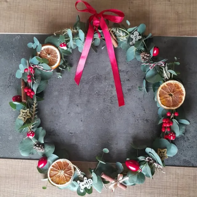 Couronne végétale de Noël