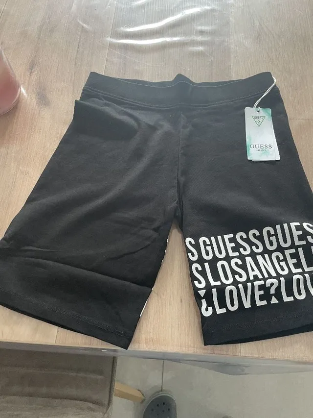 Short GUESS à prix Veepee