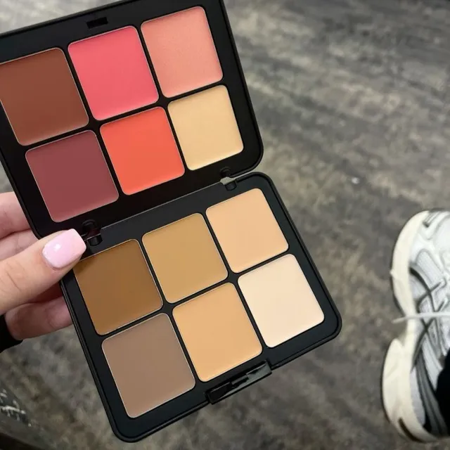 palette makeup forever