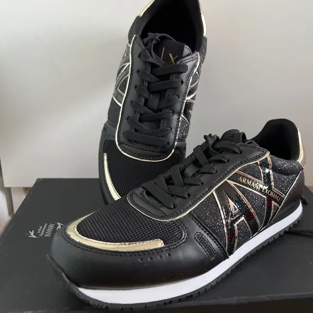 Chaussures Armani Exchange