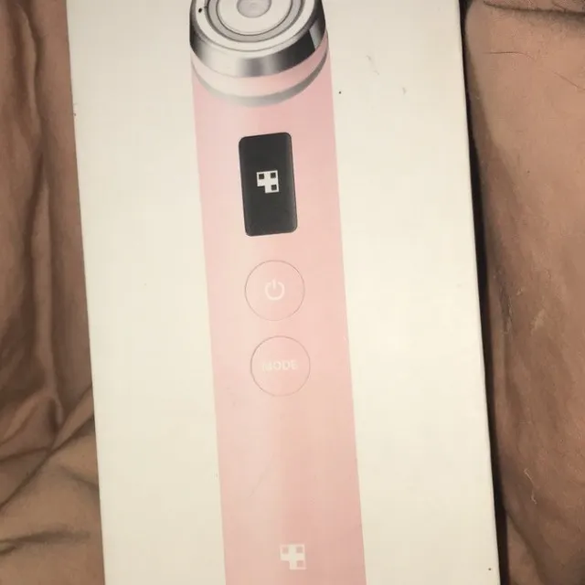 Medicube age booster pro