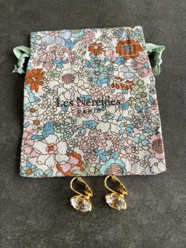 Boucles d’oreilles et bague Les néréides