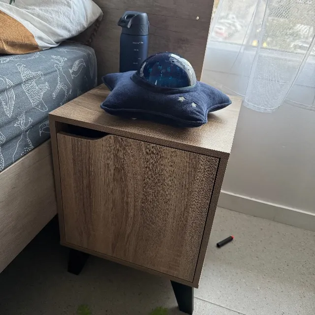 Table de chevet