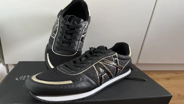 Chaussures Armani Exchange