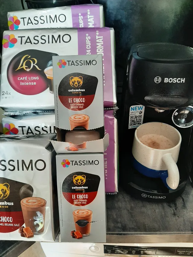 Capsules Tassimo : Chocolat Colombus et Café long L'Or