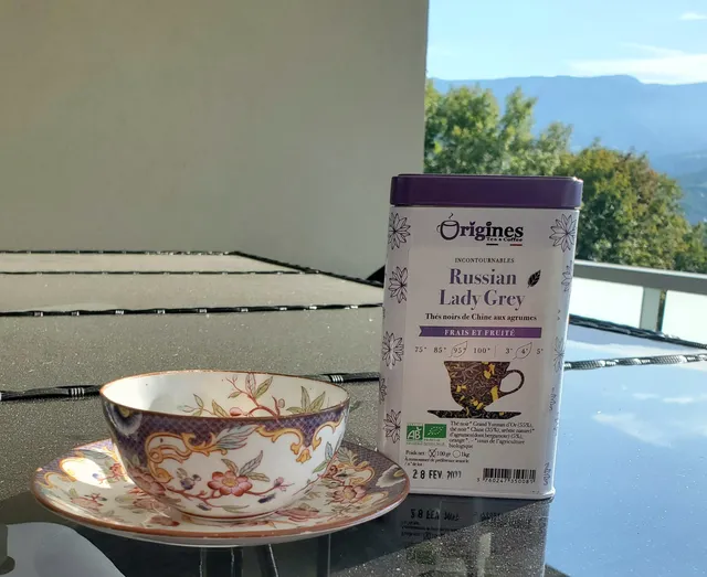 Une tasse de thé russe pour finir la journée en beauté, merci Origines Tea and Coffee 😋🥰