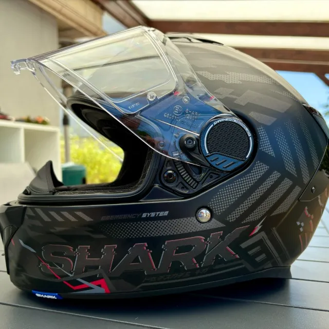 Un casque léger et pratique (Casque Shark Spartan GT E-Brake)