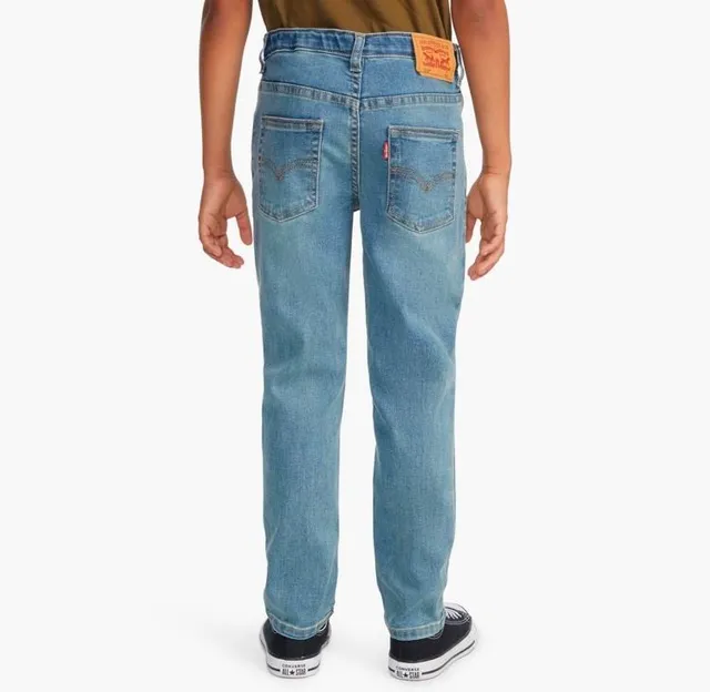 18€ le jeans Levi´s pour mon fils moi j’adore !