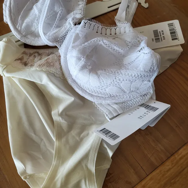 Sous vêtements dépareillés🙂
