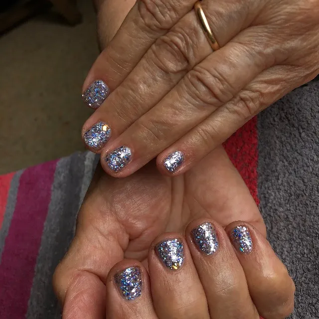 Onglerie vernis