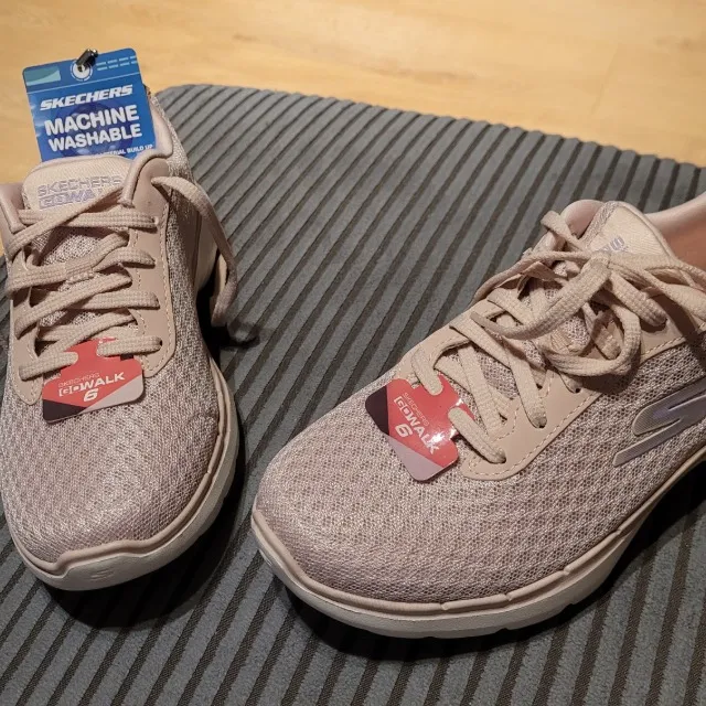 🌹Basket Skechers femme 🌹