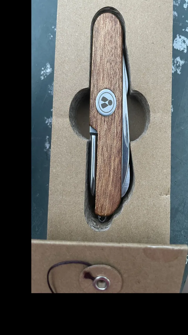 Joli couteau Laguiole pour mon homme