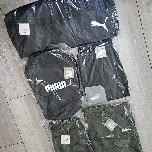 2 kits de sport puma